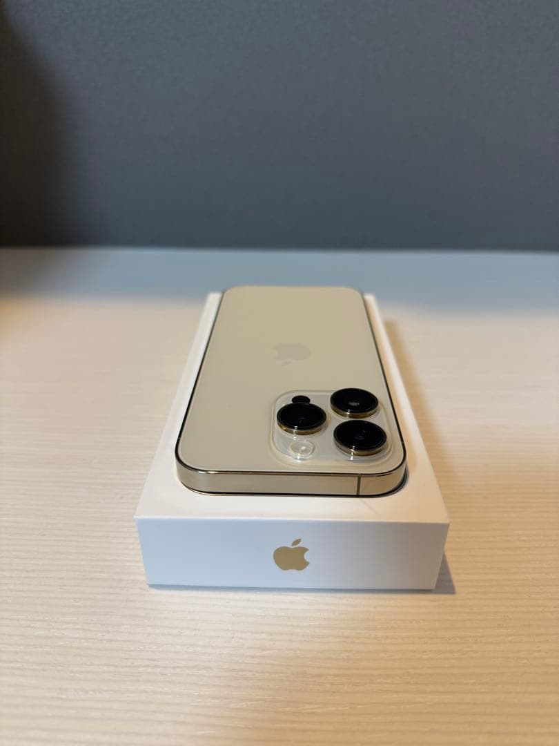 【最終お値引き】iPhone14pro256GB SIMフリー　ゴールド