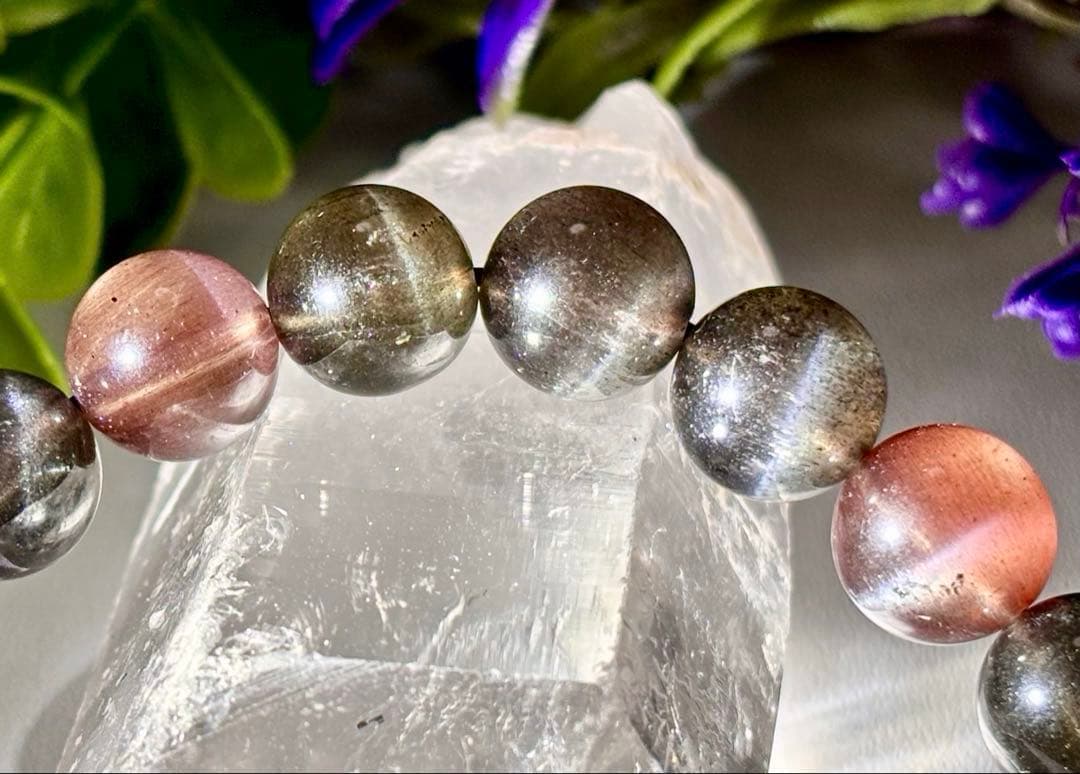 究極品質　光り輝く幸運の羅針盤　幻のパーティーカラースキャポライトキャッツアイ