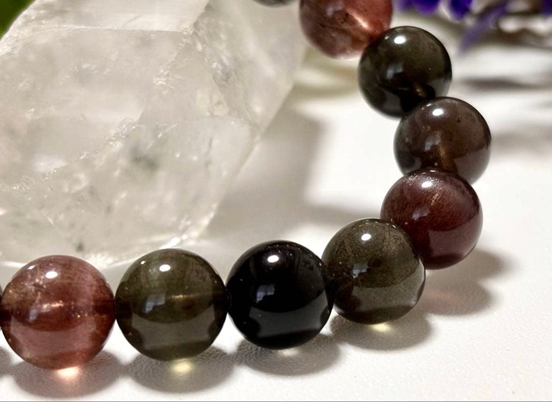 究極品質　光り輝く幸運の羅針盤　幻のパーティーカラースキャポライトキャッツアイ