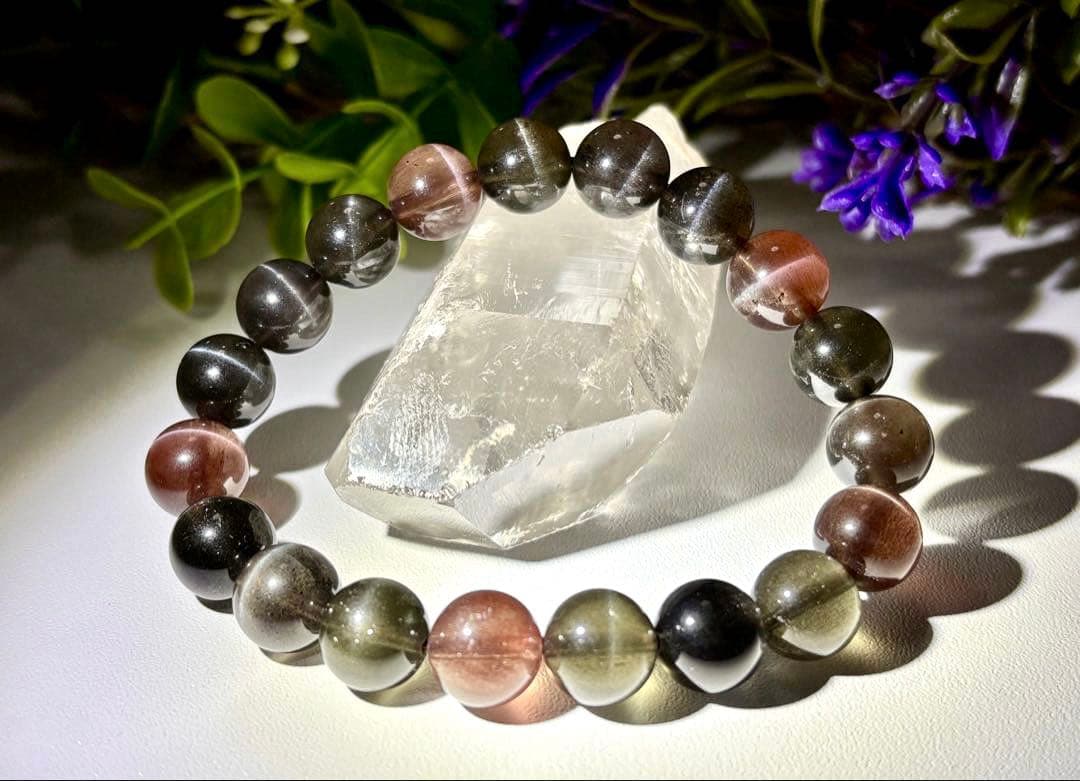 究極品質　光り輝く幸運の羅針盤　幻のパーティーカラースキャポライトキャッツアイ