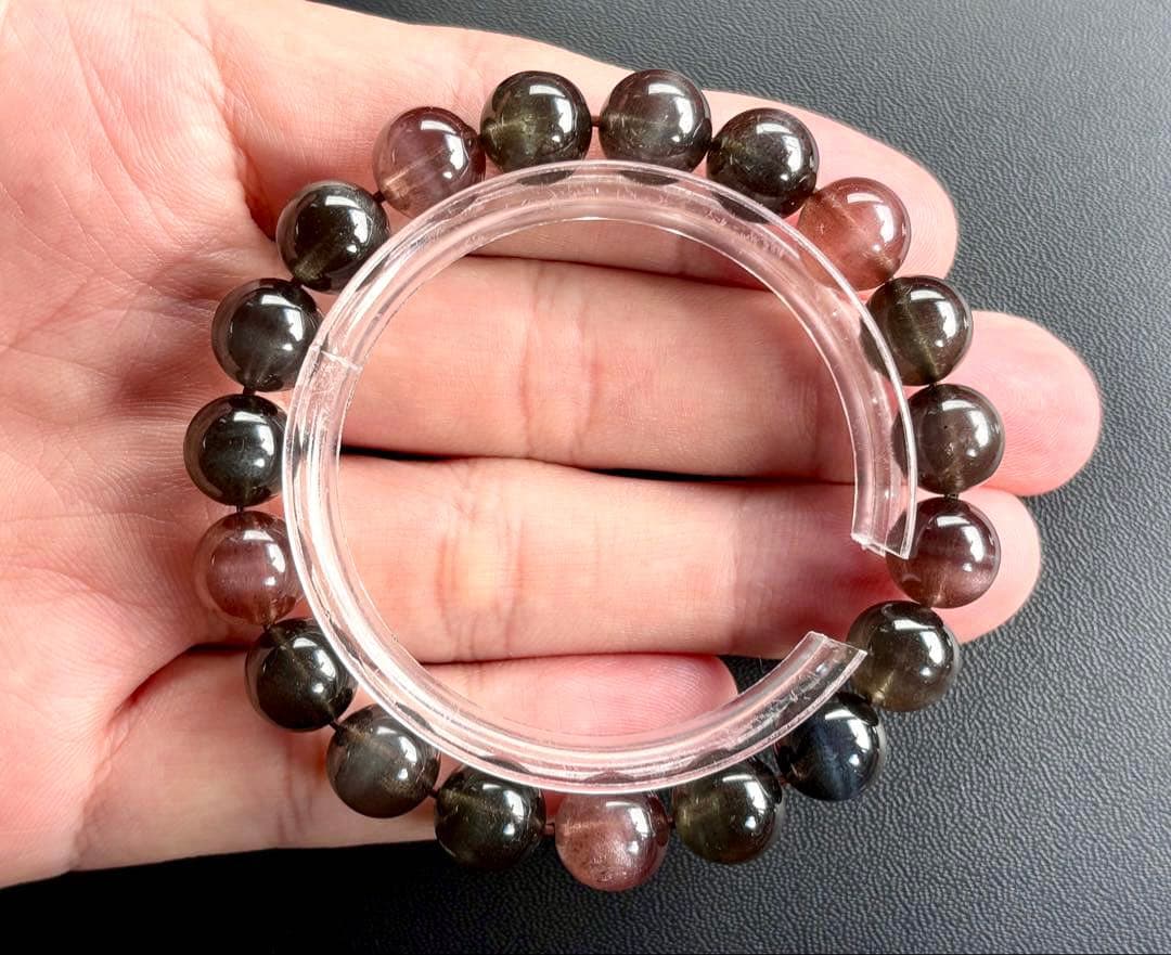 究極品質　光り輝く幸運の羅針盤　幻のパーティーカラースキャポライトキャッツアイ