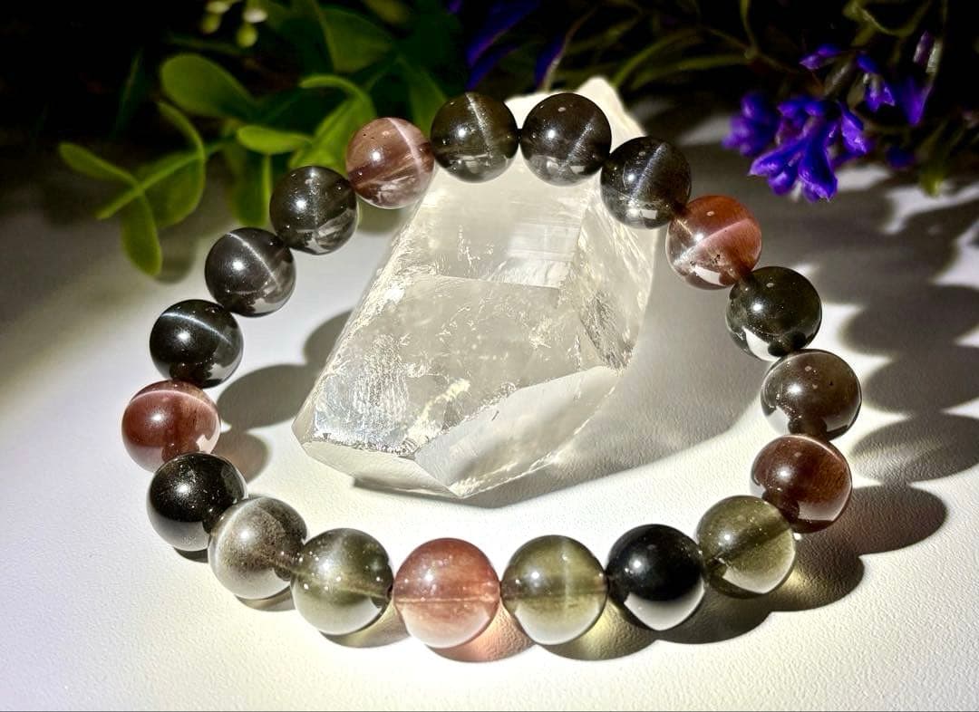 究極品質　光り輝く幸運の羅針盤　幻のパーティーカラースキャポライトキャッツアイ