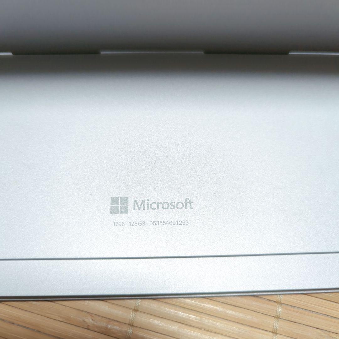 Microsoft Surface Pro5 Model1796　バッテリー良好