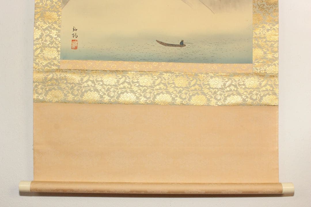 No4989 掛軸　臼井弘陽　「比良泊艇」　絹本着色　共箱/畳箱　山水　送料無料