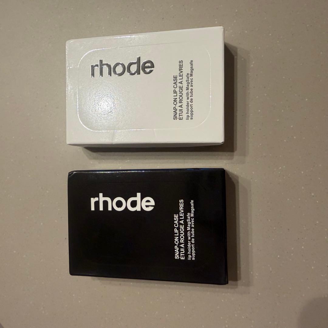 【即日発送】ホワイト　ブラックrhode SNAP-ON LIP CASE