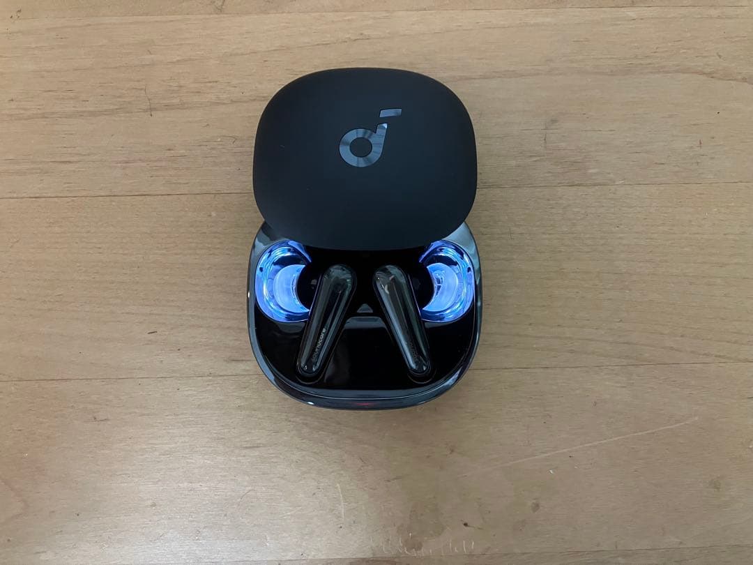 イヤホン Anker Soundcore Liberty4