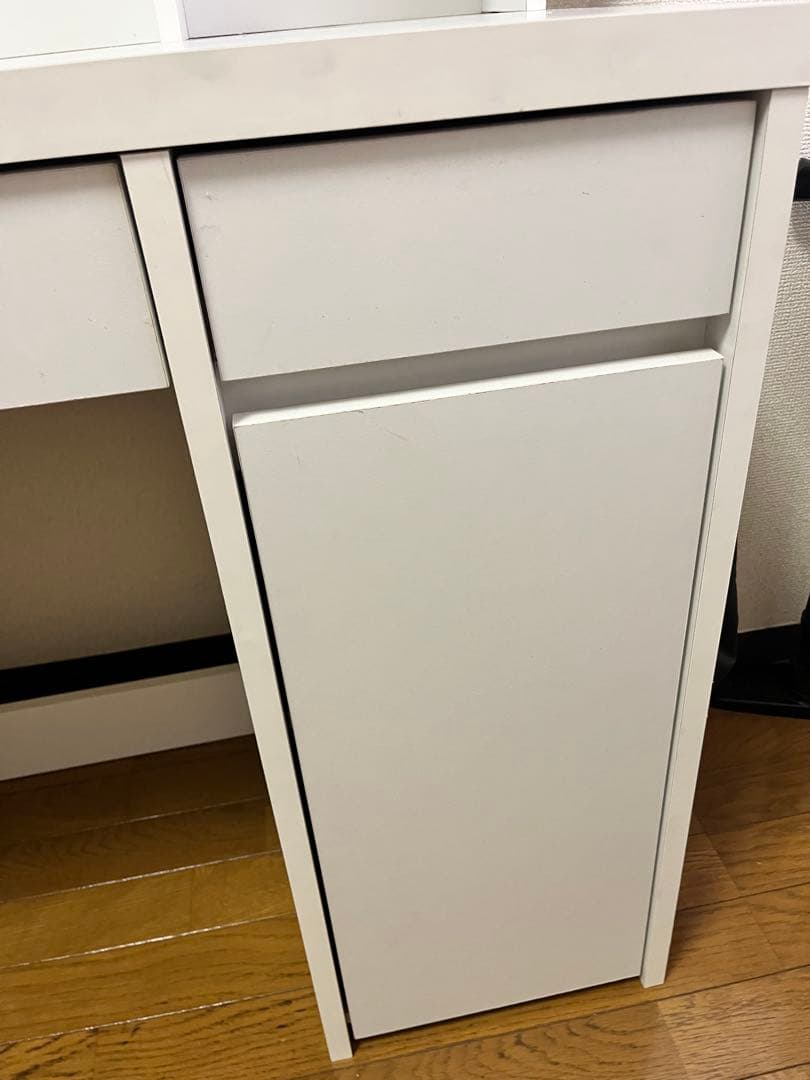 ニトリ ホワイト 学習机 上部棚付き コンパクト キッズ