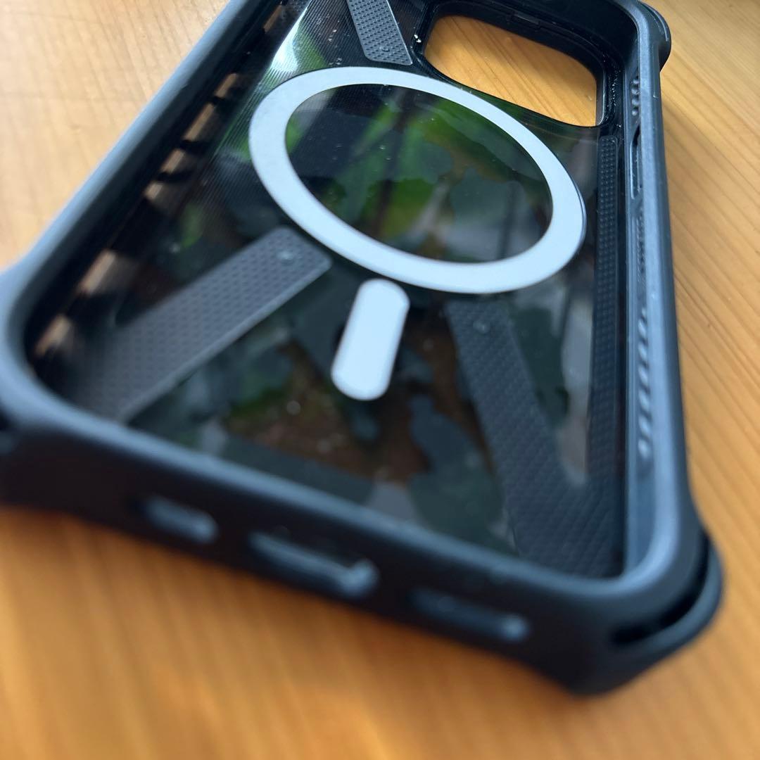 CASETIFY 犬デザイン iPhoneケース