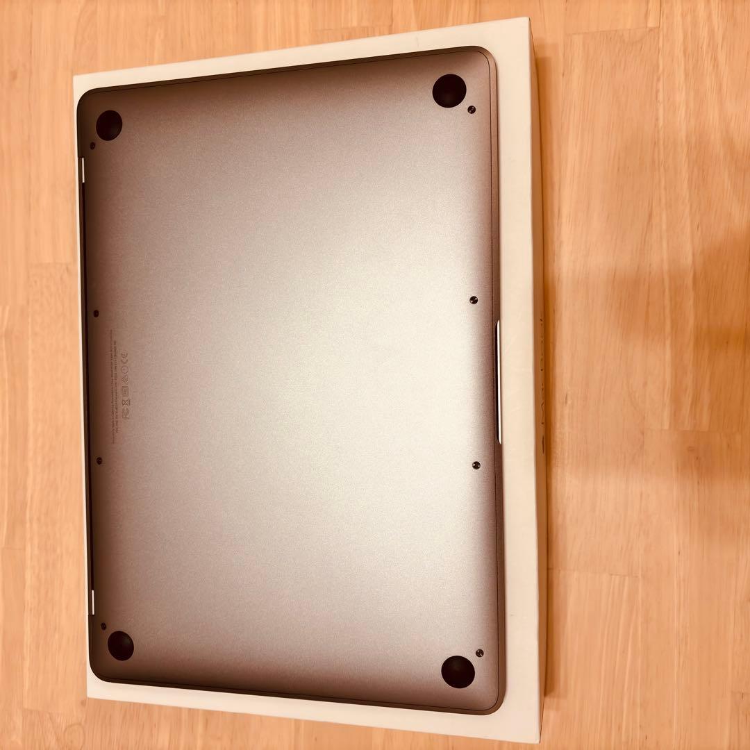 （充電回数:121回）Apple MacBook 12インチ MJY32J/A