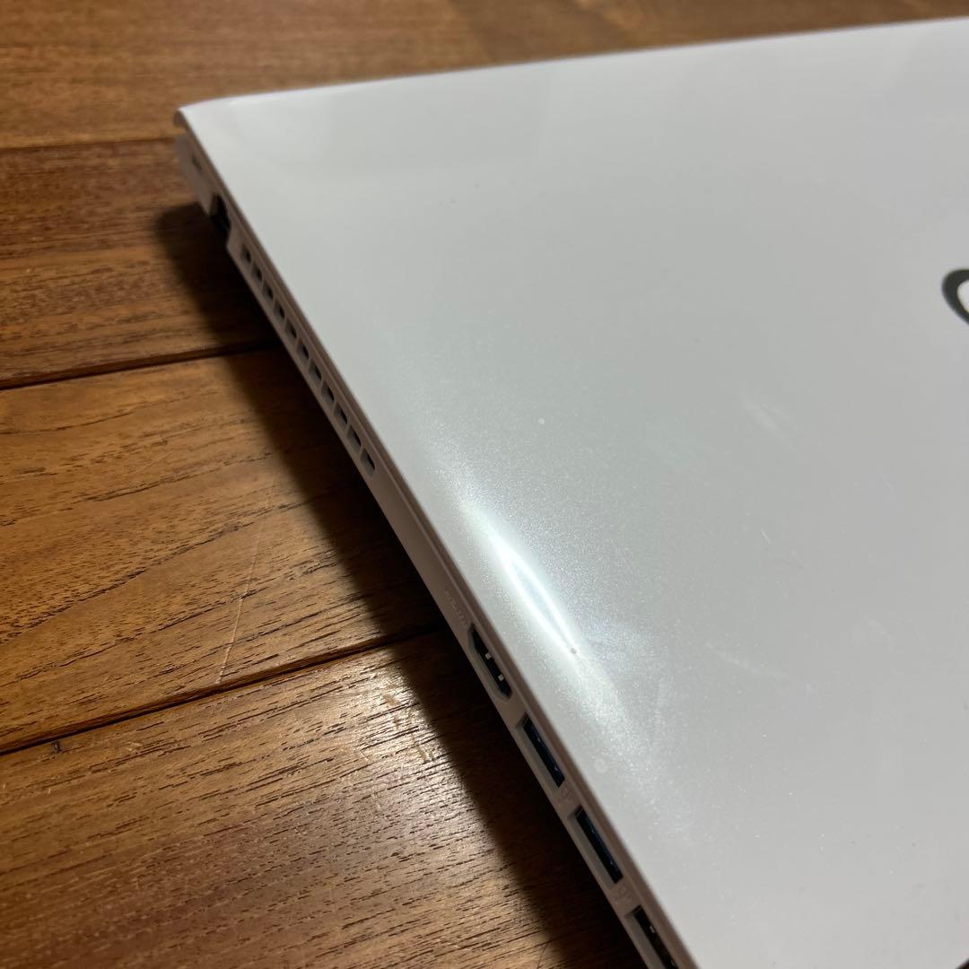 その他ノートPC本体 FMVA30D3W2