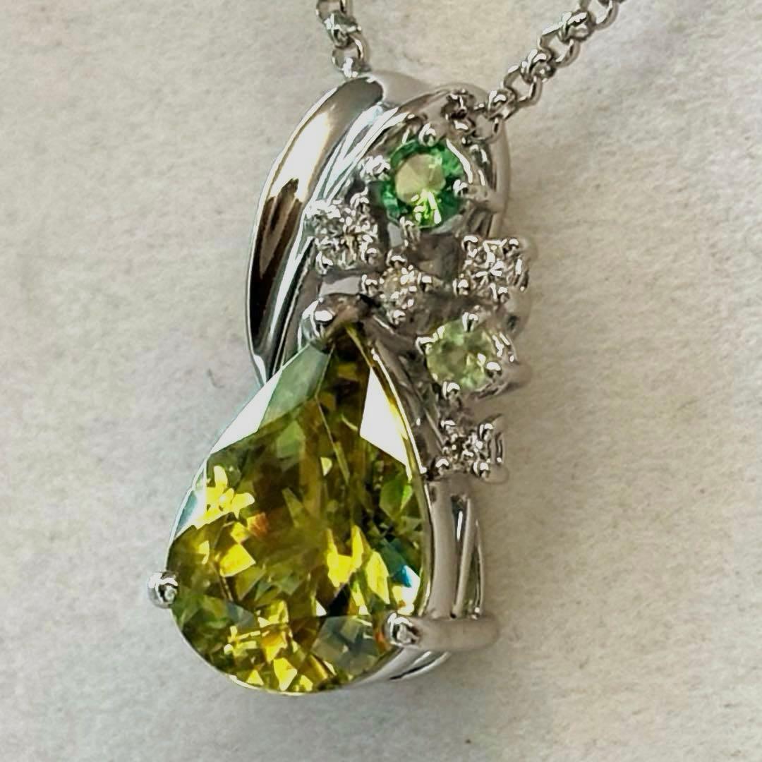 Hana スフェーン 2.92ct ペンダント トップ ダイヤ K18WG