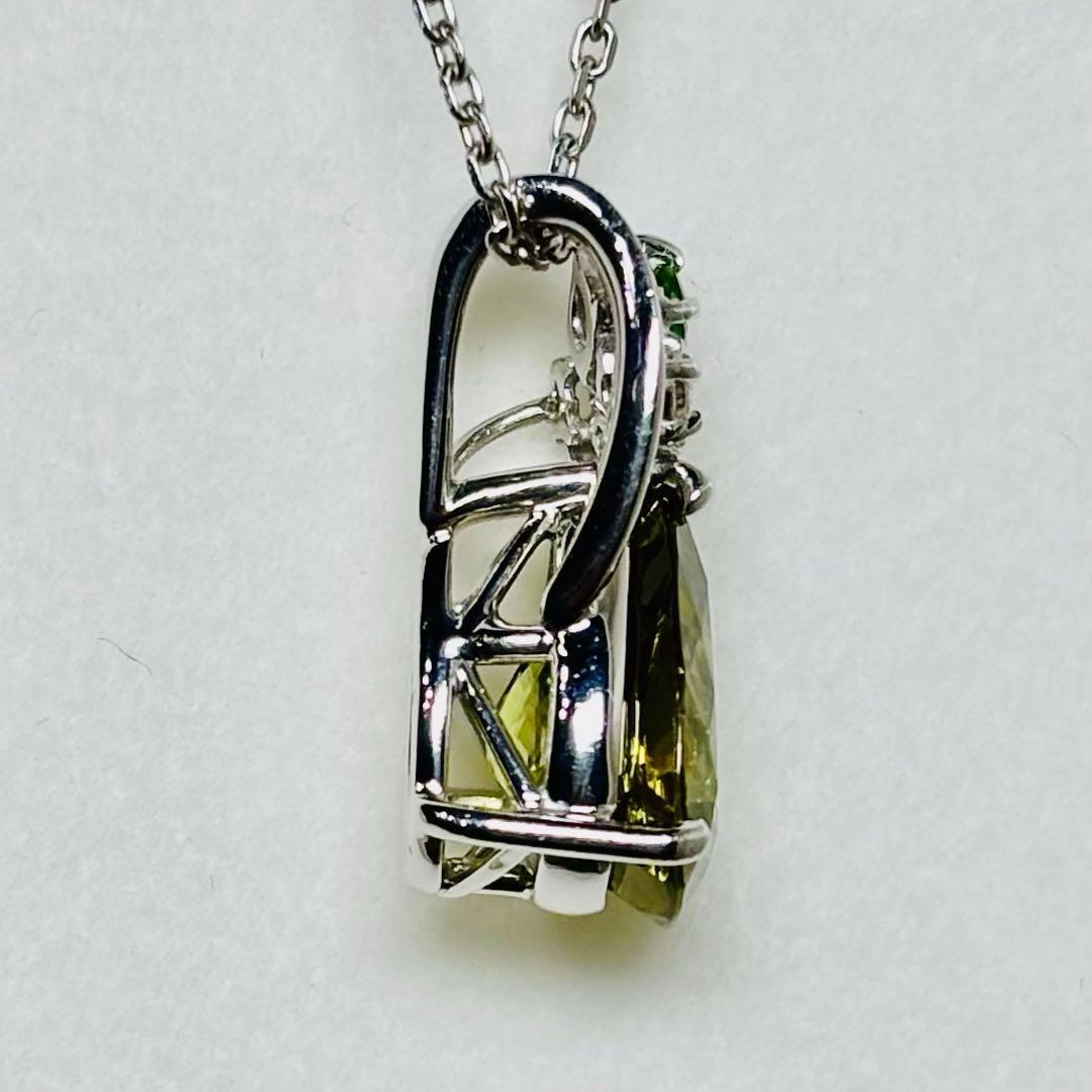 Hana スフェーン 2.92ct ペンダント トップ ダイヤ K18WG
