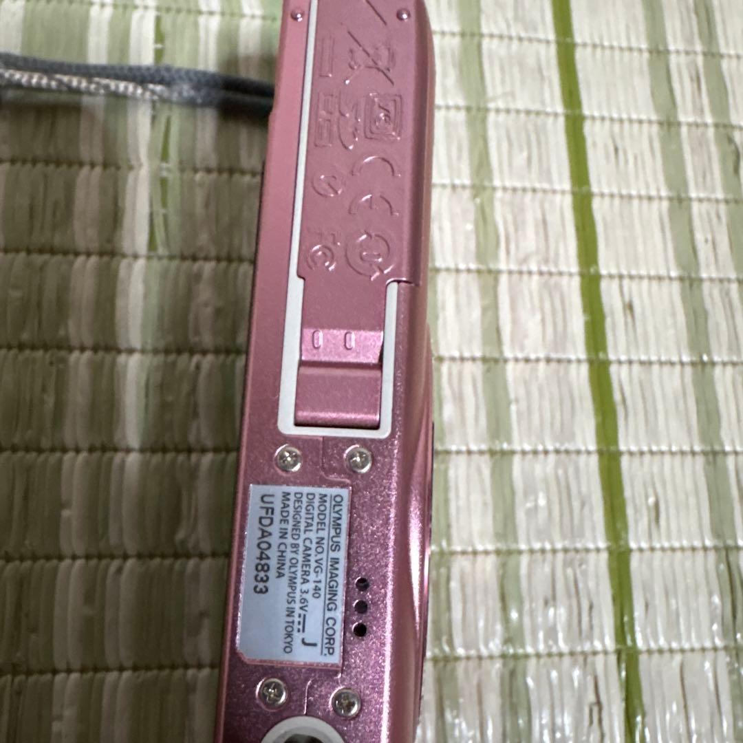 オリンパス　OLYMPUS デジタルカメラ　デジカメ　VG-140