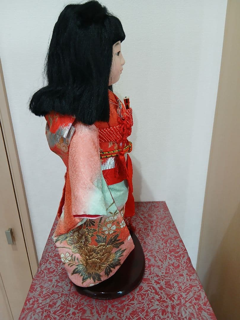 市松人形 寿宝作 色鮮やかな着物