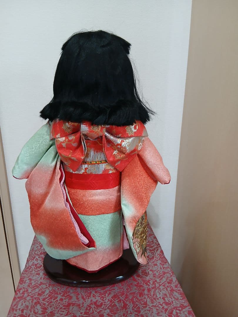 市松人形 寿宝作 色鮮やかな着物