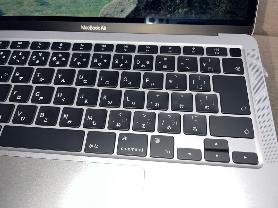 【美品】Apple MacBook Air M1 シルバー　13インチ