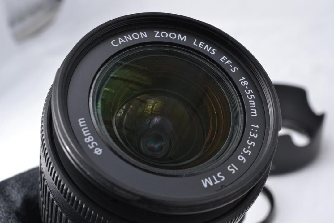 ■ 美品 ■ キャノン　Canon Kiss X7 レンズキット