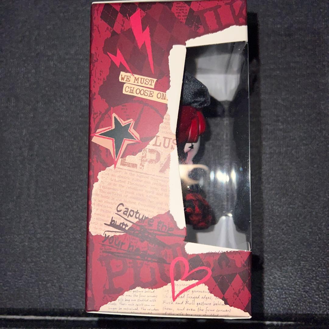 SKULLPANDA 6KHV ぬいぐるみ LABUBU