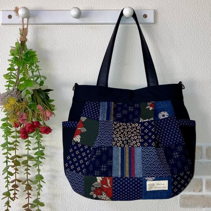 新作！丸型トート☆4WAY☆ショルダー紐付き☆和柄パッチワーク☆帆布