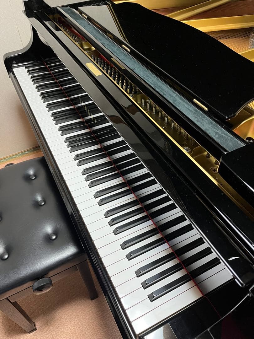 YAMAHA G1E 小型グランドピアノ 弱音装置付 毎年調律実施