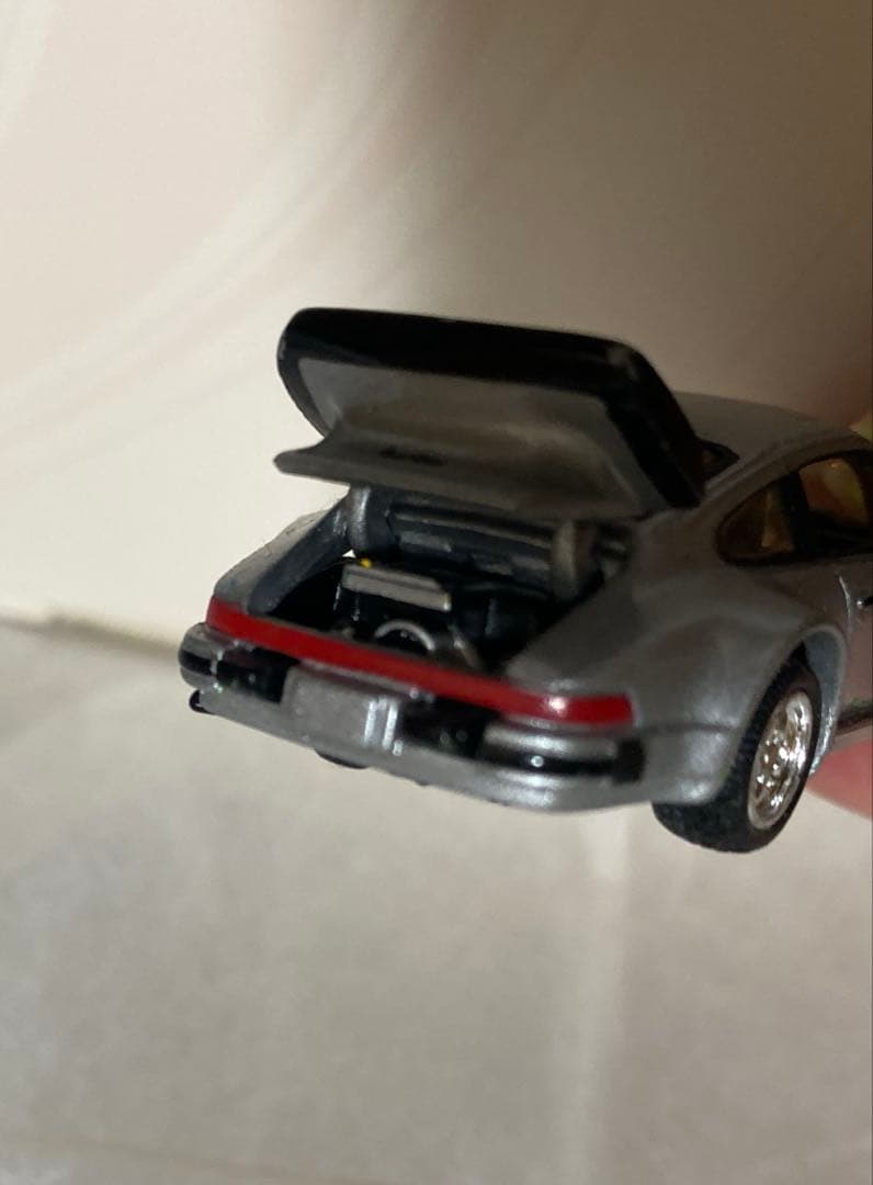 ホットウィール　100%Hot Wheels Porsche 930 Turbo