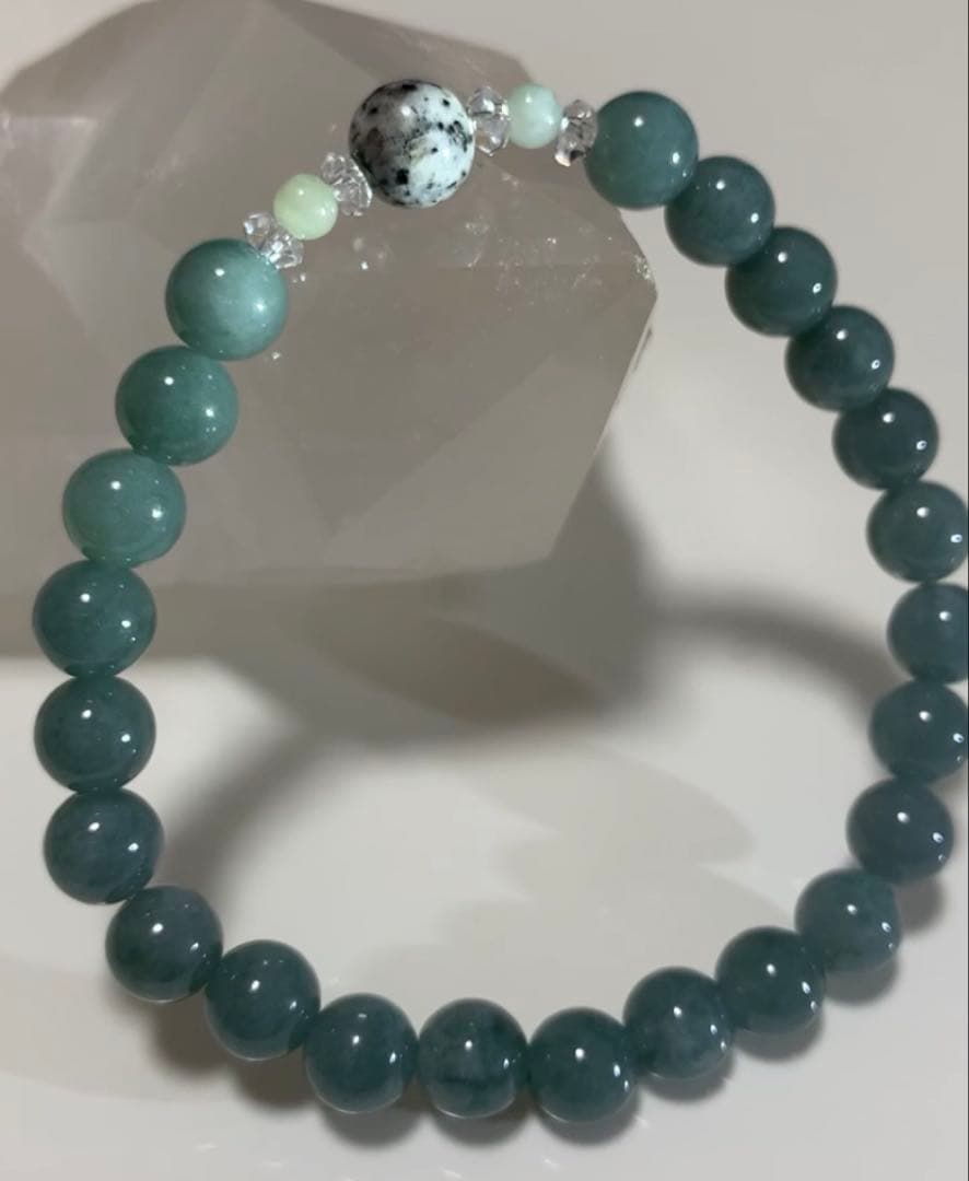 幸運授けるパワー⭐️グアテマラ翡翠　鞍馬石　翡翠　ブレスレット