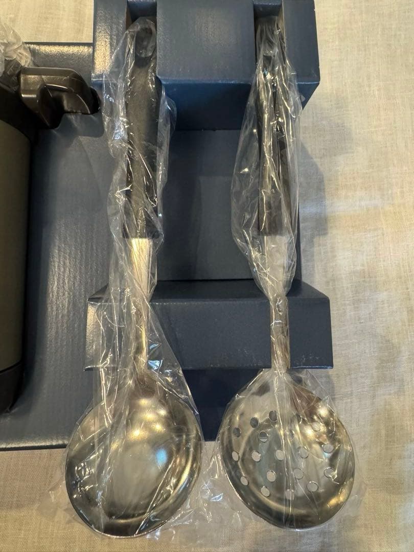 【 THERMOS サーモス 】 シャトルシェフミニ おたまセット 未使用 匿名