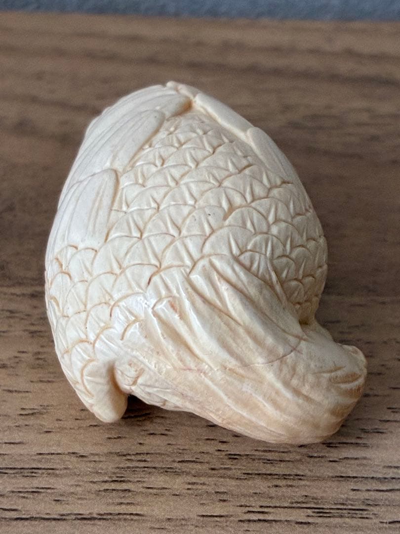 根付「鷲と蛙」銘：正次