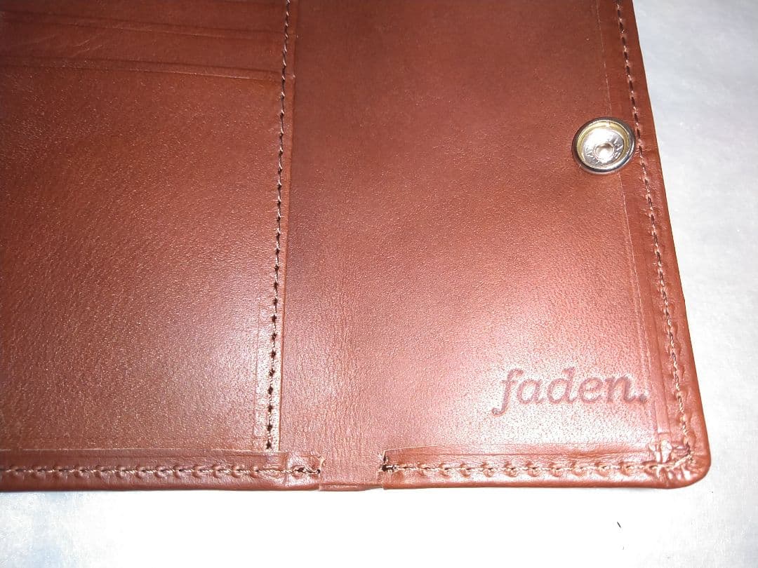 ハンドメイドの3つ折財布チョコ色