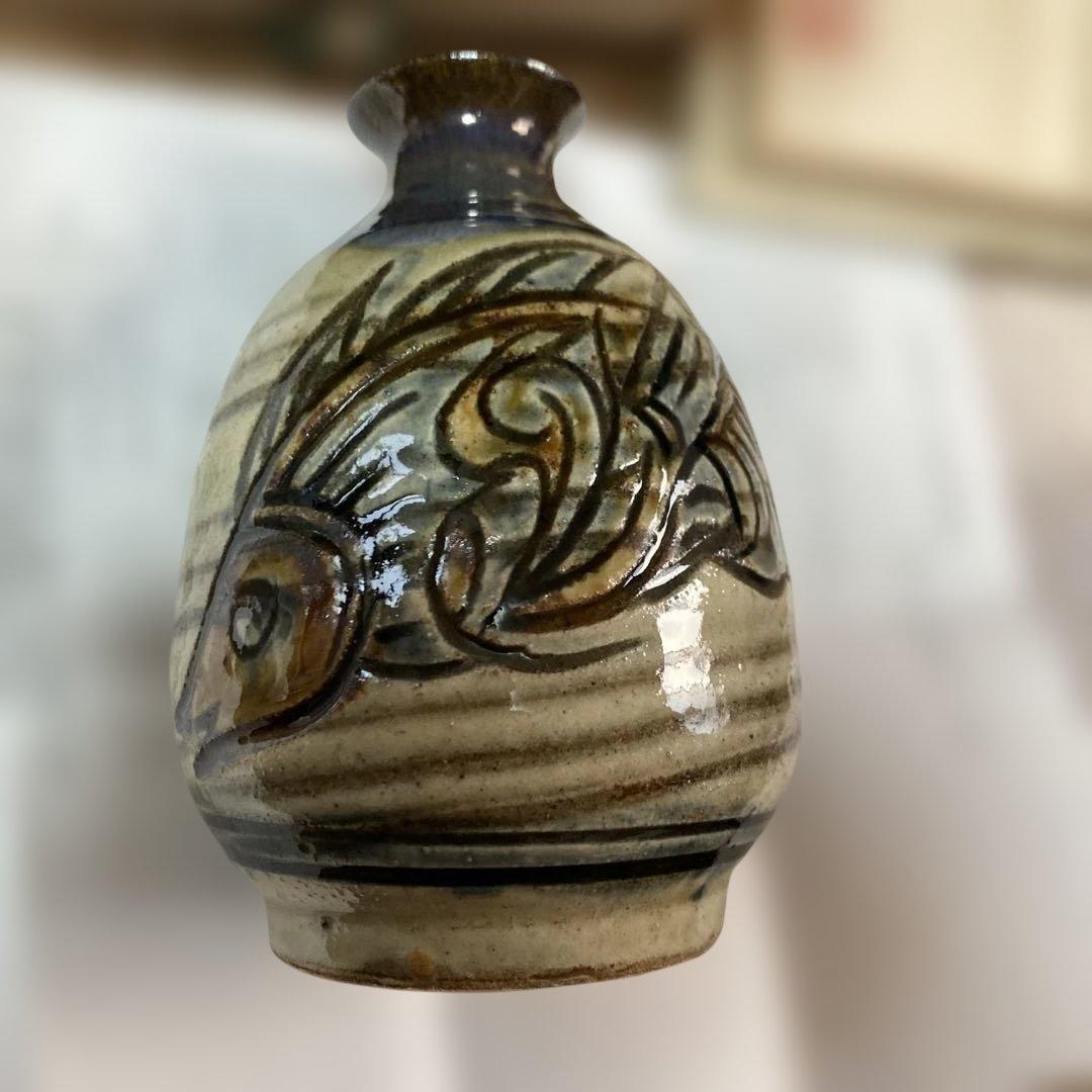 治】人間国宝『金城次郎』作　壷屋焼　魚紋　丸壷☆共箱　花瓶　壺　琉球　沖縄