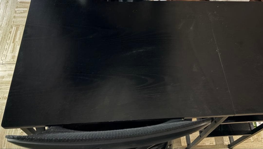 机&椅子（実物が3枚目です）