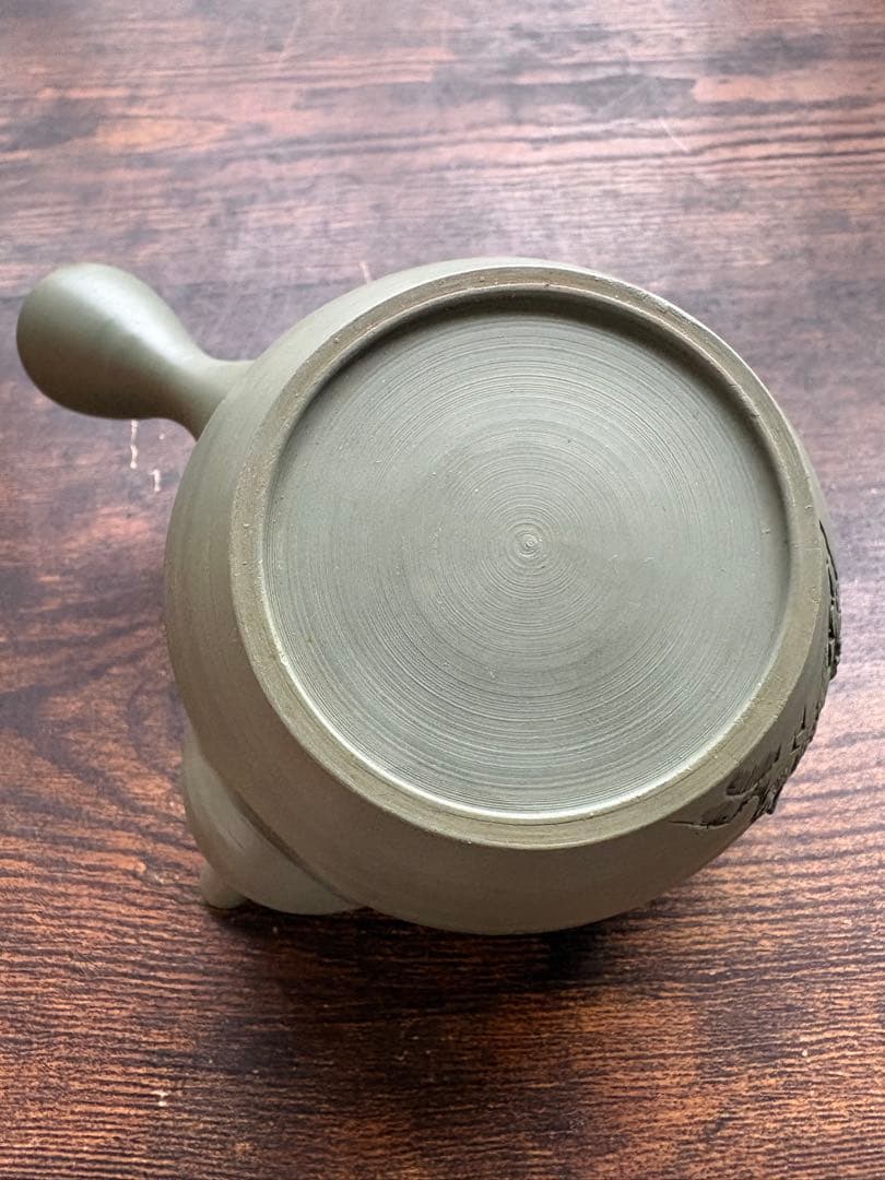 【極美品】常滑焼 緑泥 浮彫松図 急須「千年翠」細密彫刻 セラメッシュ 煎茶道具