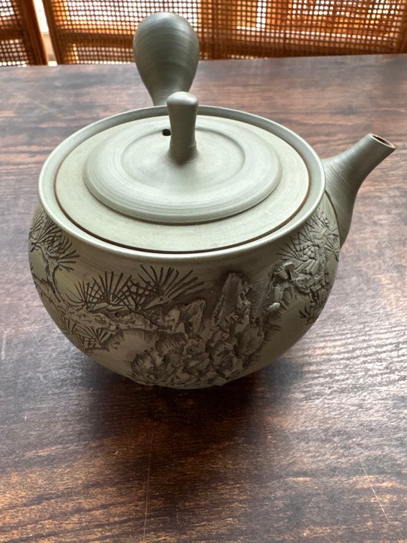【極美品】常滑焼 緑泥 浮彫松図 急須「千年翠」細密彫刻 セラメッシュ 煎茶道具