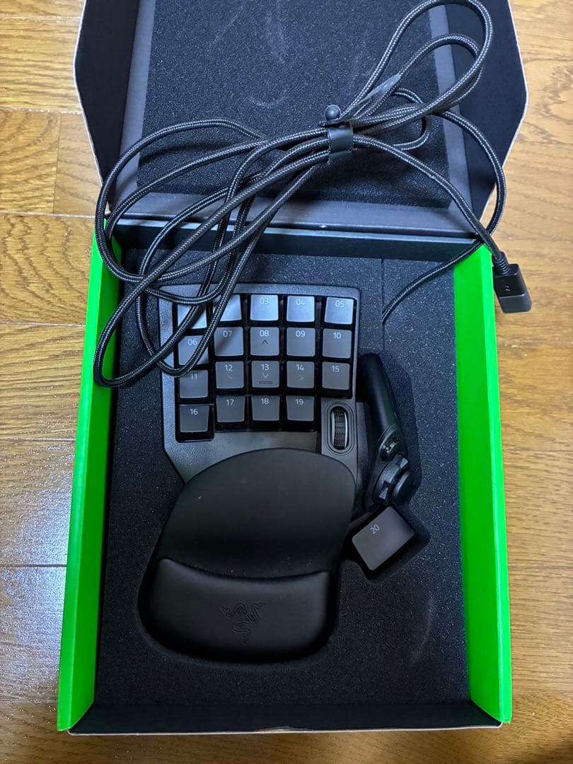 【値下】Razer TARTARUS PRO ゲーミングキーパッド