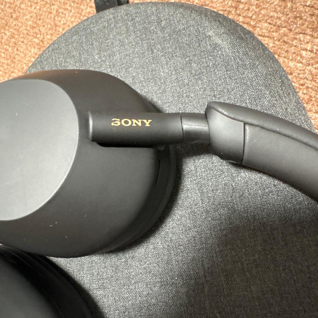 ソニーWH-1000XM5、ワイヤレスノイズキャンセリングヘッドホン