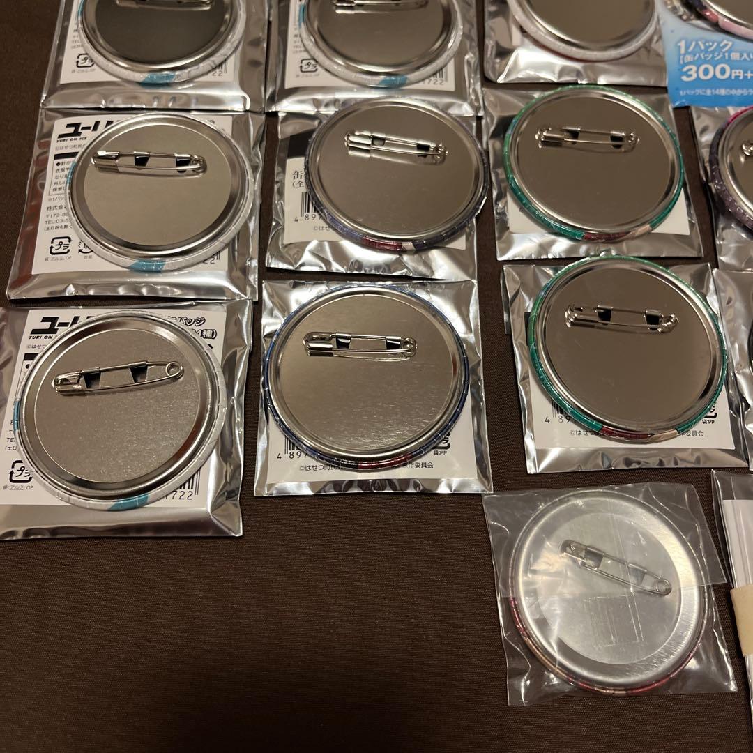ユーリ!!! オン アイス 缶バッジ アクキー アクスタ セット