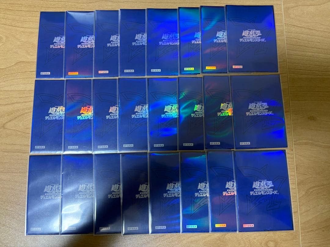 遊戯王　公式スリーブ　オベリスクブルー　オシリスレッド　ラーイエローまとめ売り