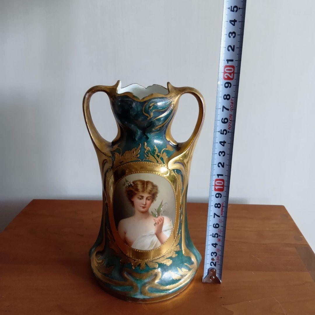 アンティーク　ドイツ　女性の肖像　花模様　陶器　花瓶　Der Fruhling
