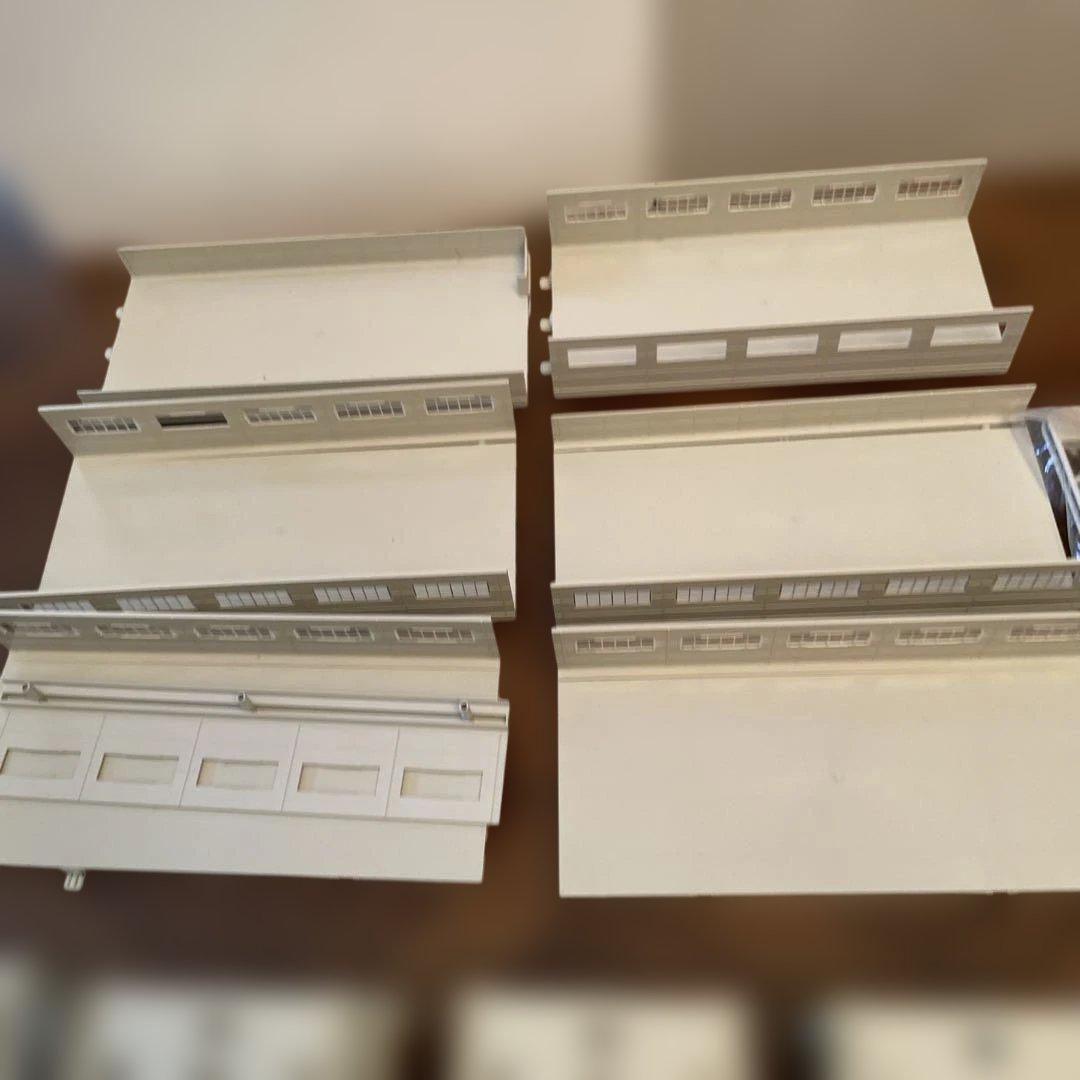 Nゲージ KATO 複線高架駅舎　高架駅延長プレート　駅前道路施設セット