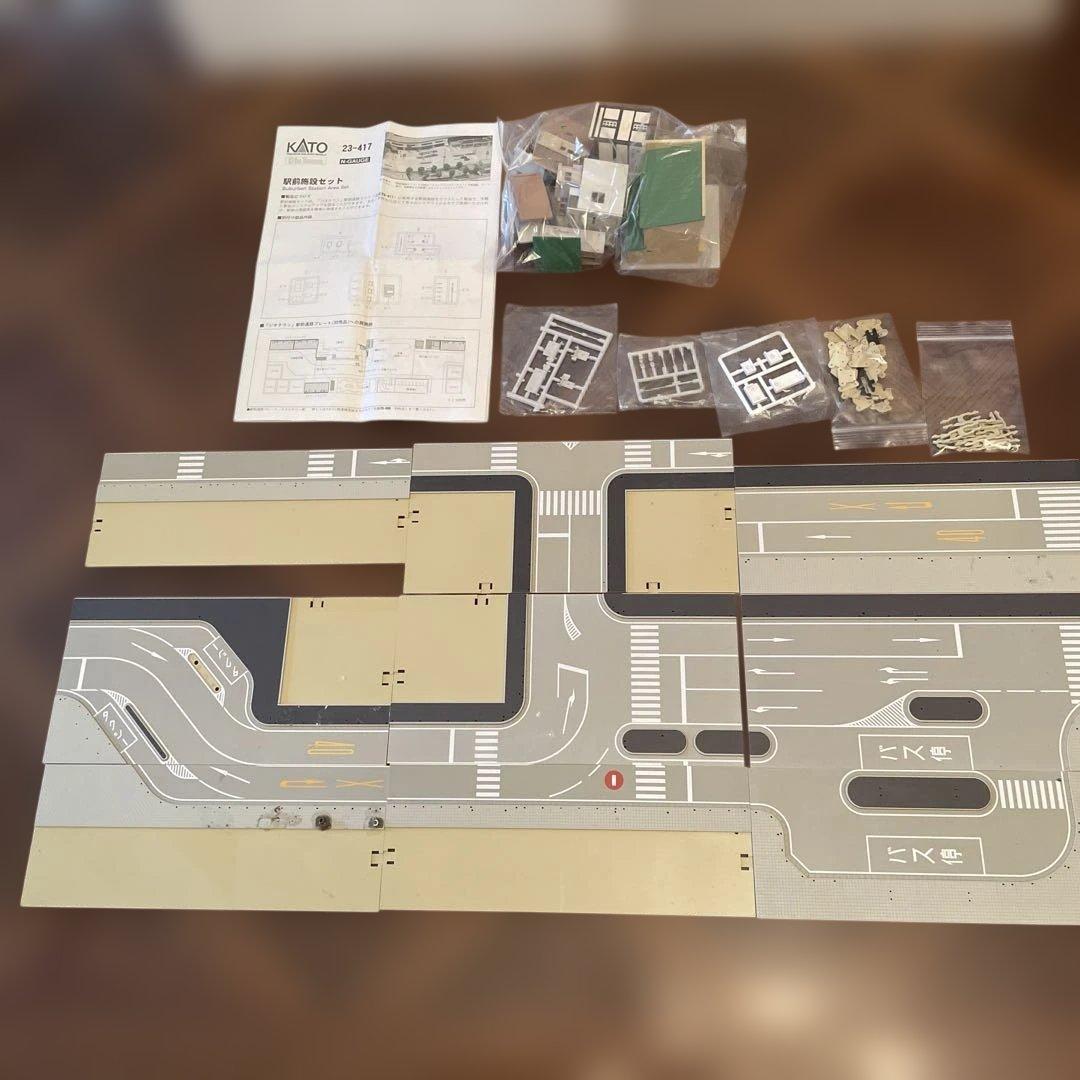 Nゲージ KATO 複線高架駅舎　高架駅延長プレート　駅前道路施設セット