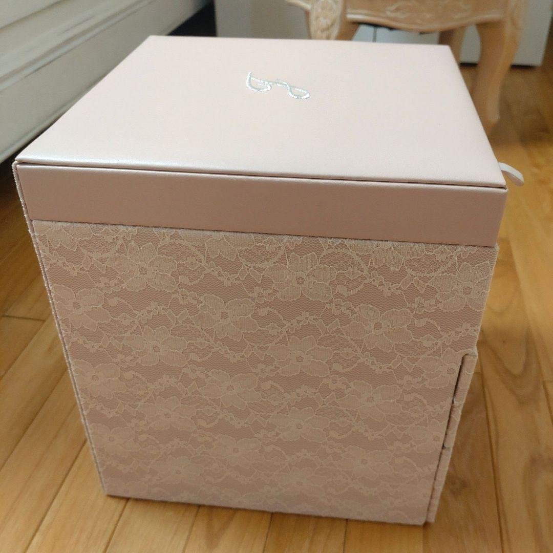 a*。様 【ほぼ未使用】ジルスチュアート クチュール メイクアップ ボックス Ⅱ