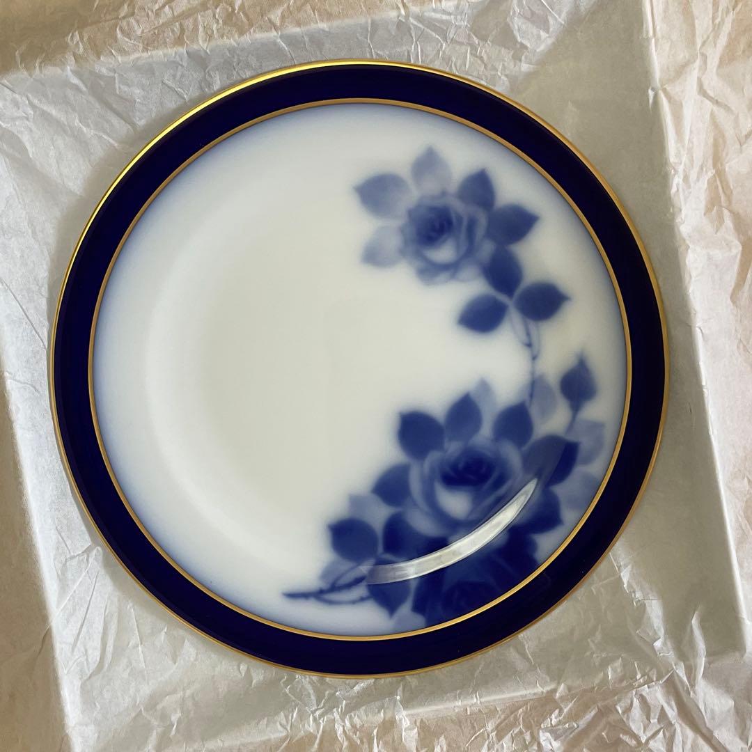 未使用 / 大倉陶園100周年記念 / ブルーローズ 17cmパン皿 / 元箱付
