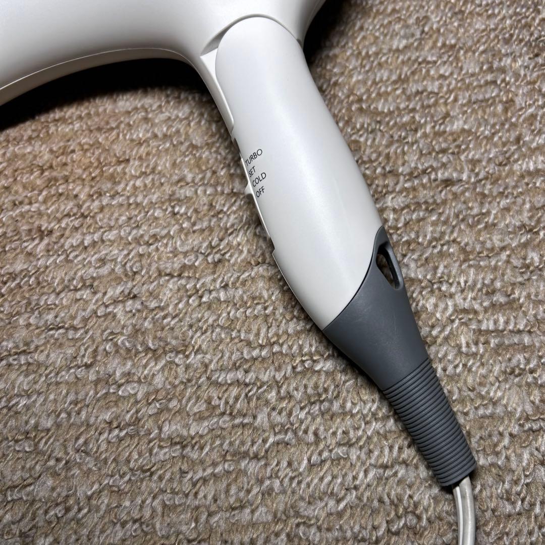 美品 サテニーク バランスイオン ヘアドライヤー amway
