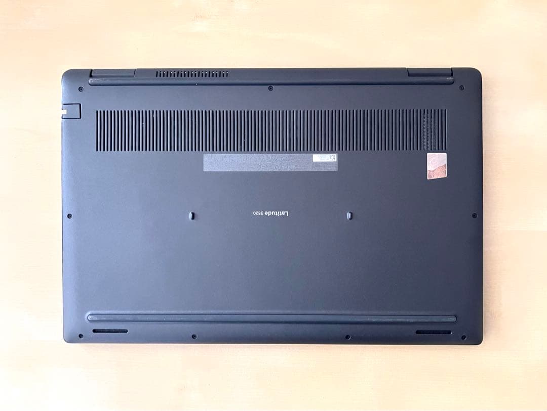 DELL Latitude 3520 16GB officeバッテリー非常に良い