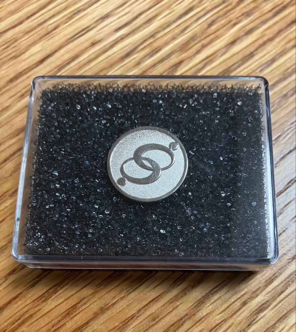 裁判員バッジ シリアルナンバー入