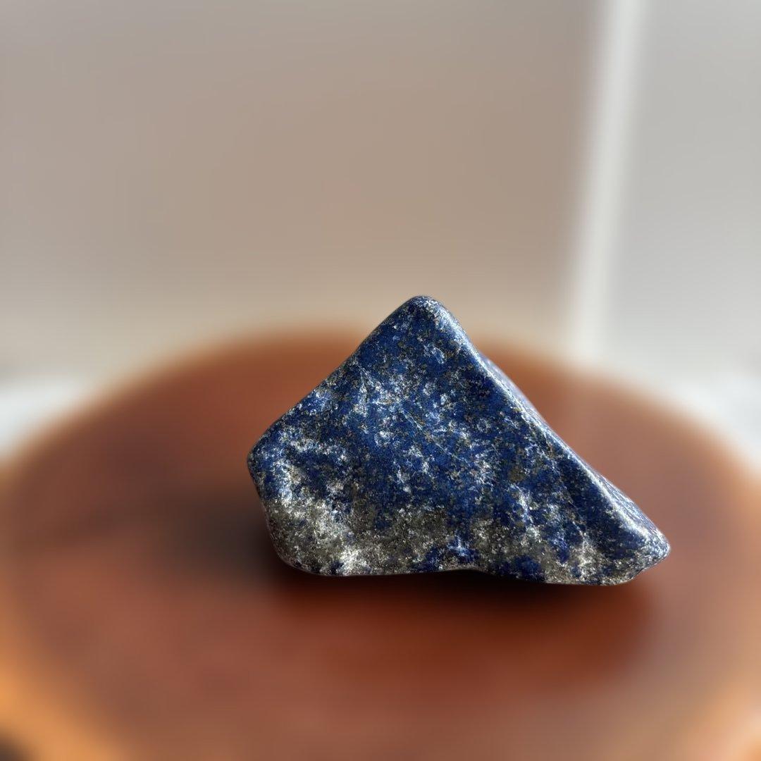 ラピスラズリ原石幅7cm 重さ175g鑑賞石 自然石 天然石 水石 鉱物 鉱石