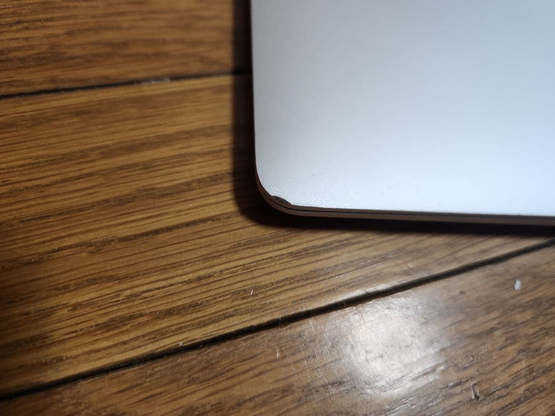 MacBook本体 Macbook Air 2018 8GB/256GB