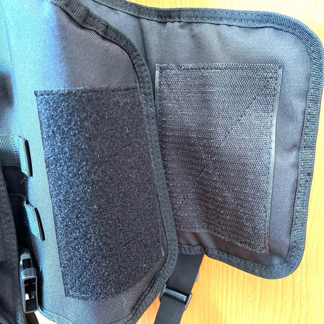 【極美品】プレキャリ　サバゲー　ベスト　装備品 タクティカルベスト収納 黒