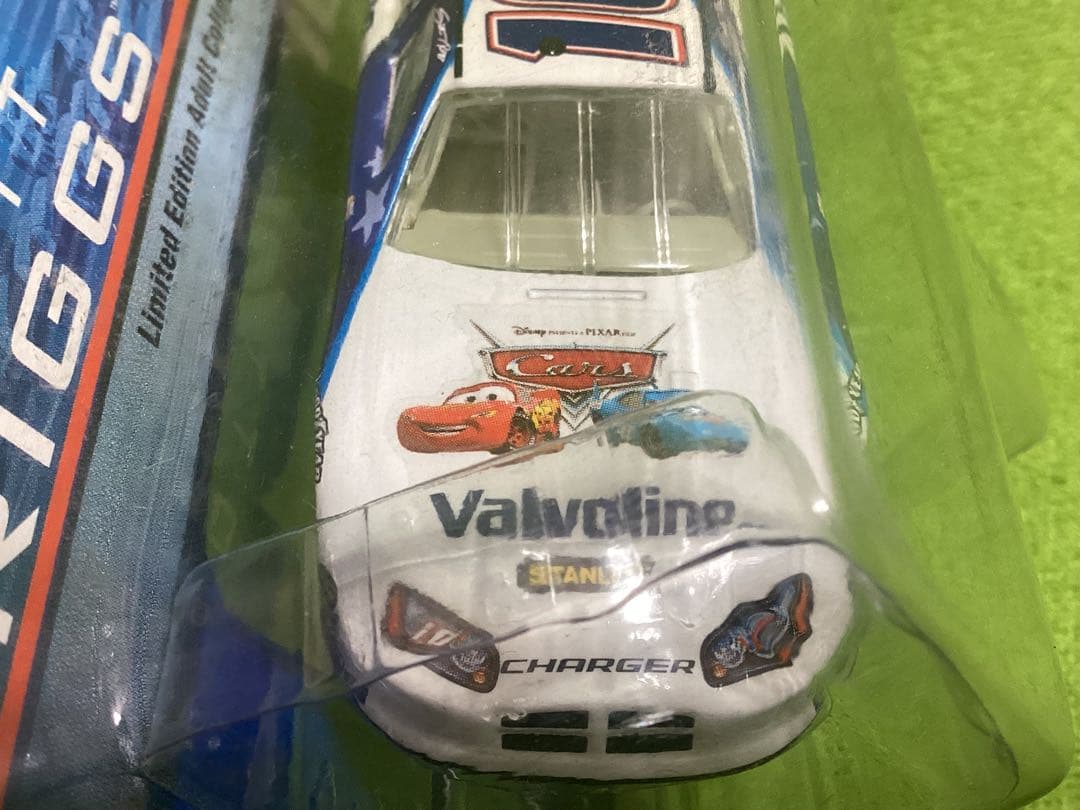 ディズニーカーズ ACTION 新品 スコットリッグスCharger バルボリン