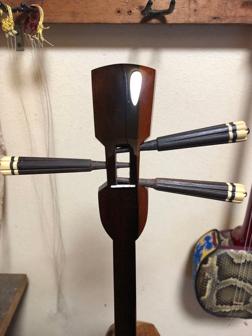 沖縄三線(へーばるー)